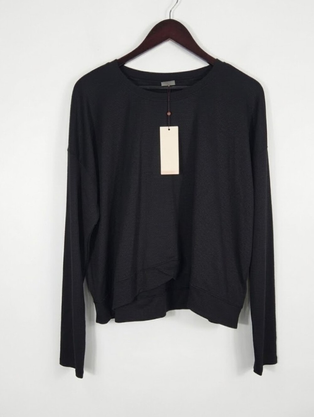 CALIA by Carrie Underwood NWT bubble mesh long sleeve top